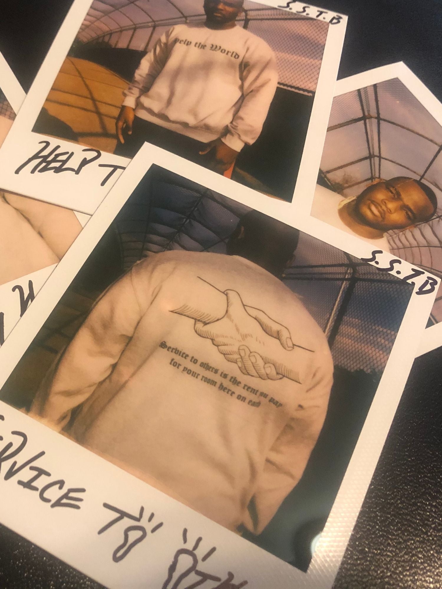 "HELP THE WORLD" SWEATSHIRT